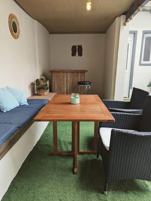 A 5Mn De La Reserve Africaine, Charmante Maison De Village Avec Patio Sigean Luaran gambar